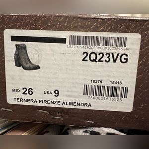 Brown/Nude/Caramel Cuadra boots/botas